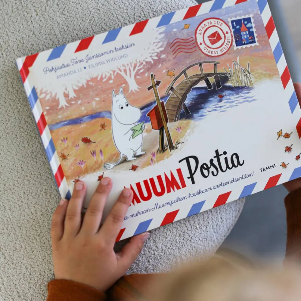 Moomintroll Muumipostia livre interactif finnois chasse au trésor