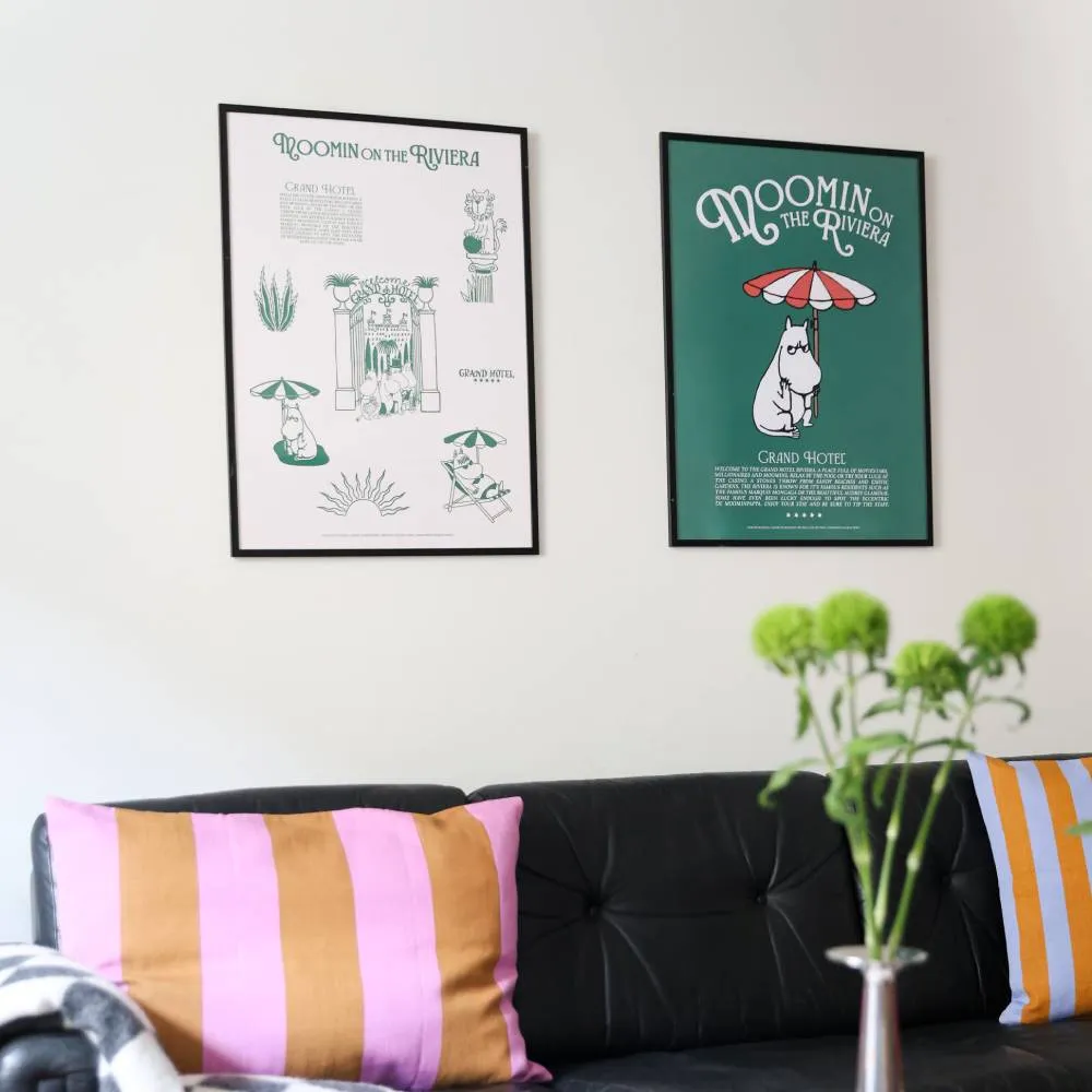 Moomintroll Riviera Grand Hotel affiche beige