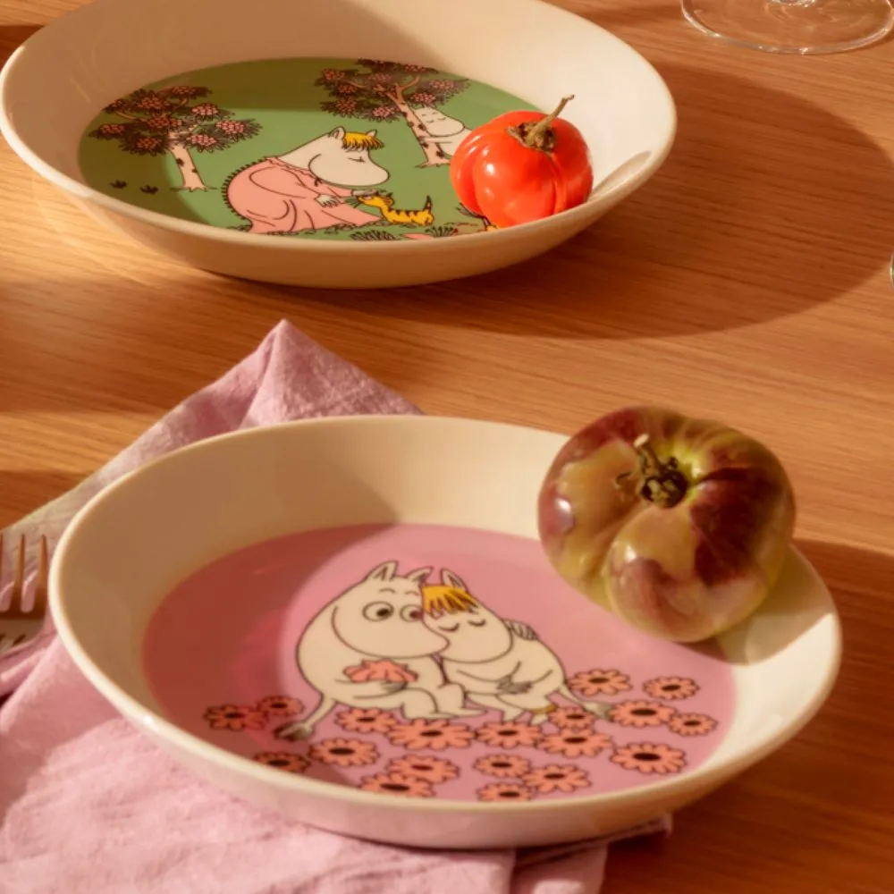 Moomintroll Loving Care assiette 19 cm vitroporcelaine