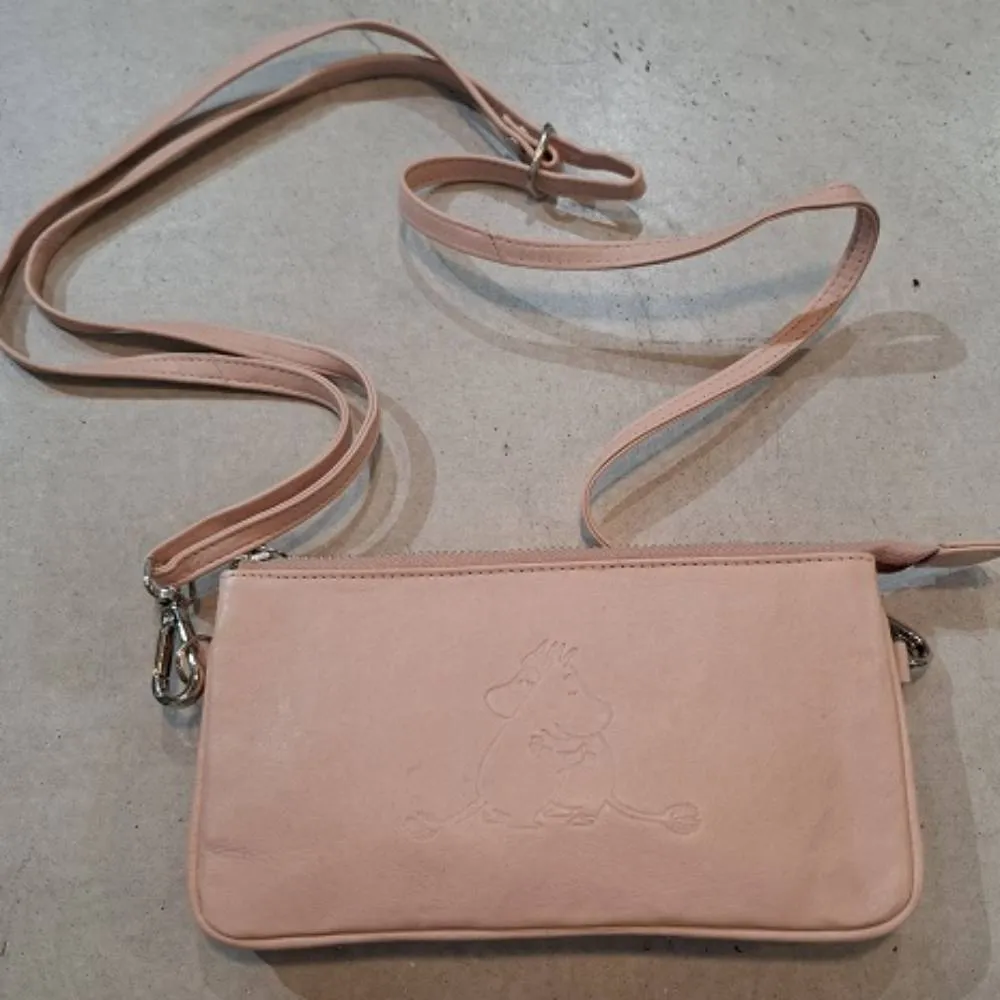 Moomintroll Hug portefeuille cuir rose 19 cm