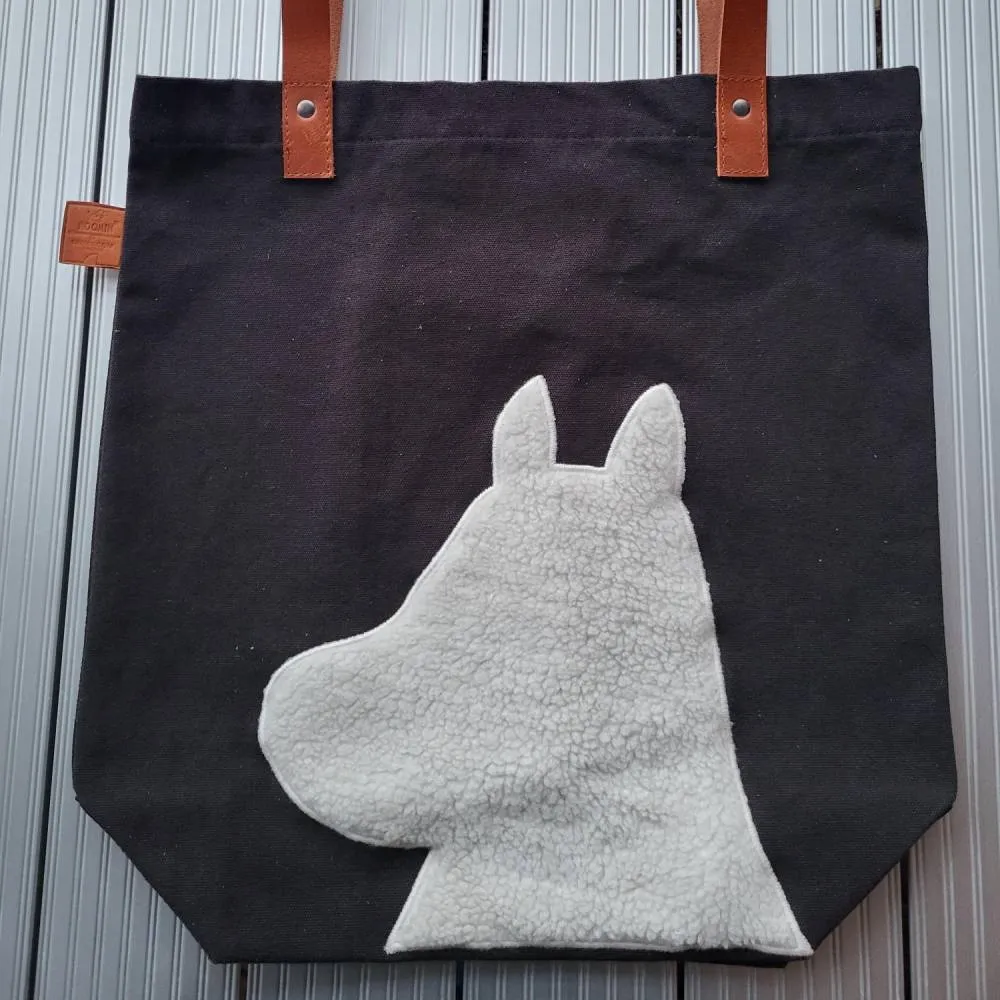 Moomintroll tote bag noir anses cuir 40 cm