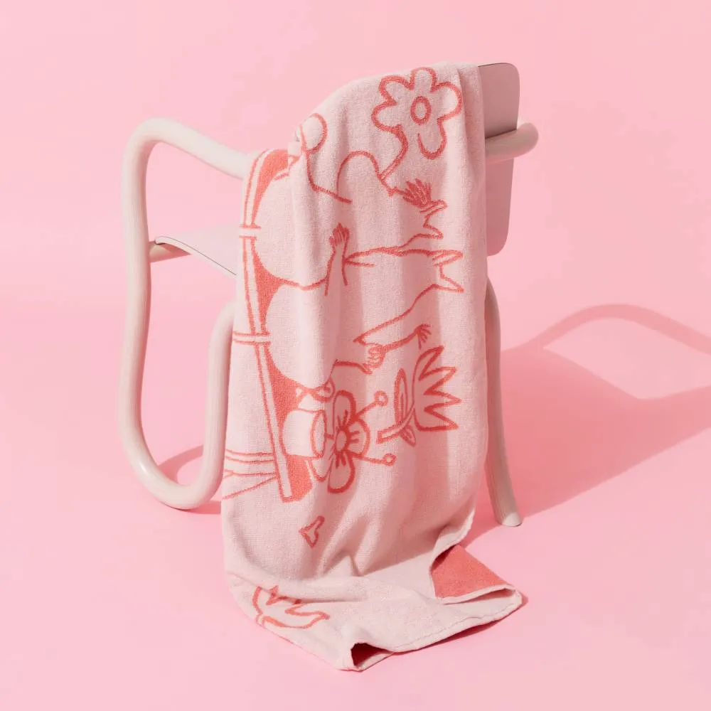 Moomintroll Love serviette de bain rose 70x140 cm