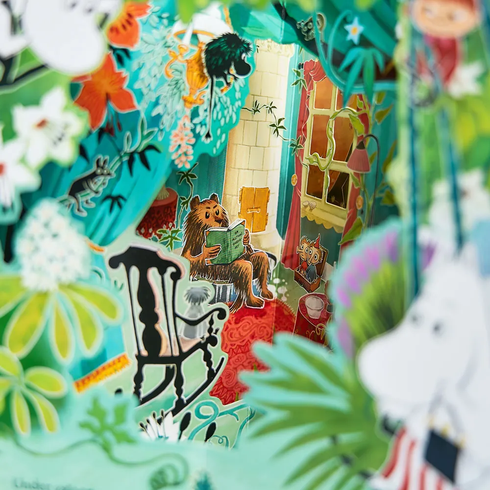 Moomintroll A Year in the Moominhouse livre carrousel anglais