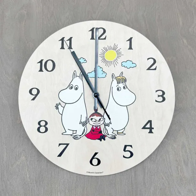 Moomintroll Sunny Day horloge murale bois 27 cm