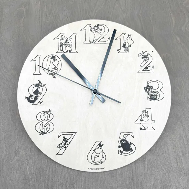 Moomintroll Numbers Horloge murale 27 cm bois