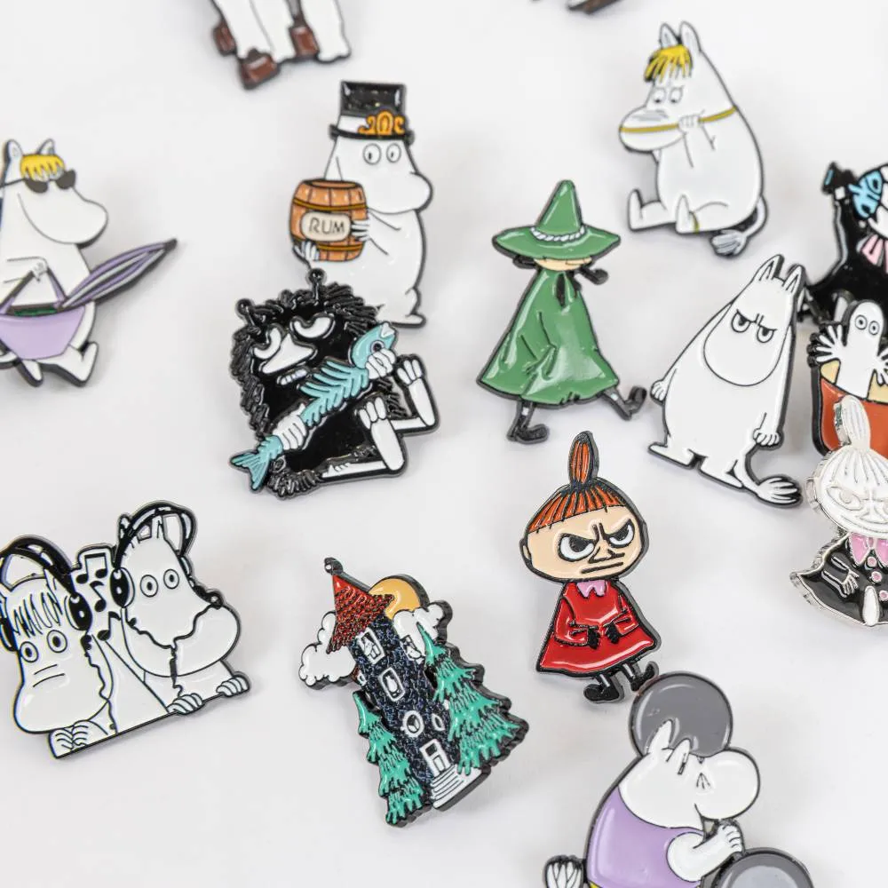 Moomintroll Angry Pin's blanc métal 4x3 cm