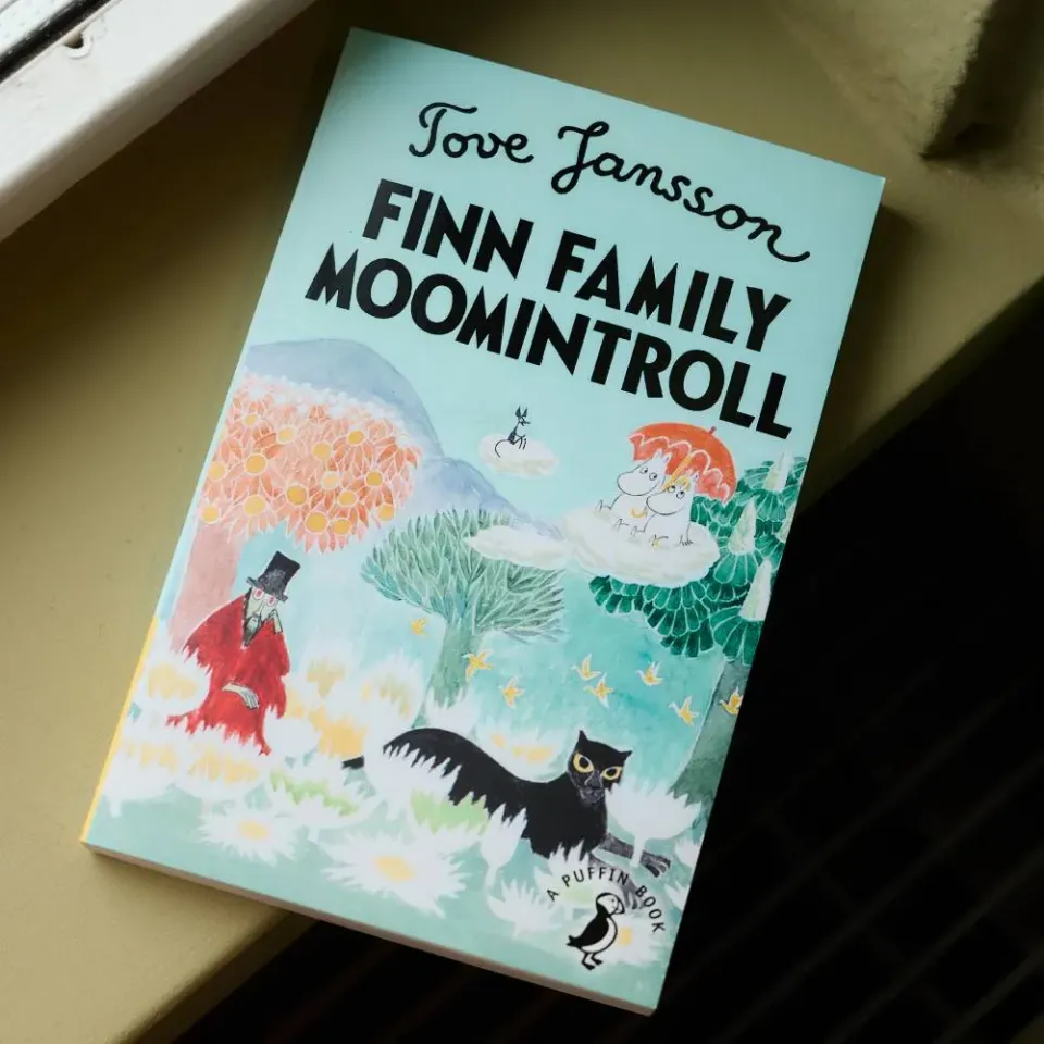 Moomintroll Finn Family Moomintroll livre