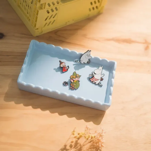 Moomintroll Pin's badge émail lot de 4 boîte