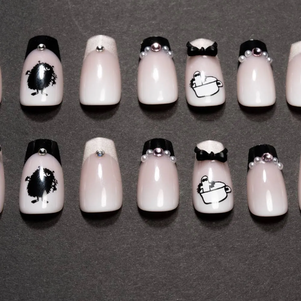 Moomintroll Moomin Press-on Nails faux ongles rose 30 pièces