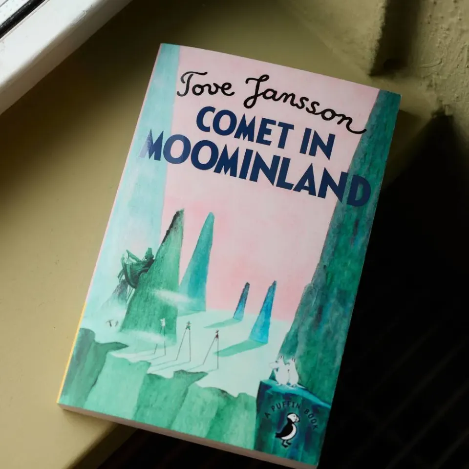 Moomintroll Comet in Moominland 1946 livre anglais
